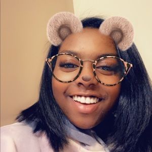 Meet your Posher, Kylia
